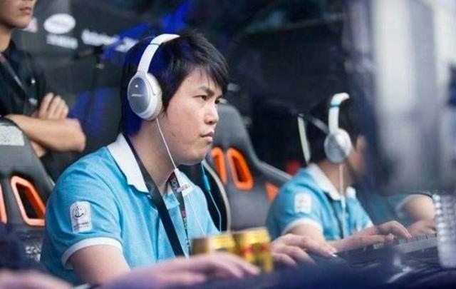 DOTA2如果龙神11月合同到期先停播观众会涌向OB谁的直播间